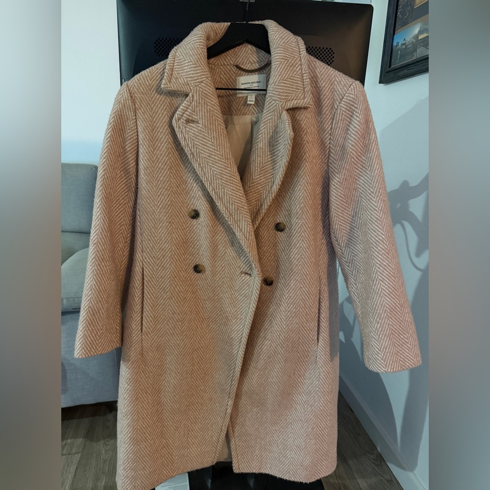 Banana Republic Women's Tan Herringbone Trench Coat